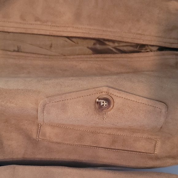 Jacket - Picture 3 of 4